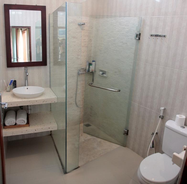 סמיניאק Villa Anyelir חדר תמונה