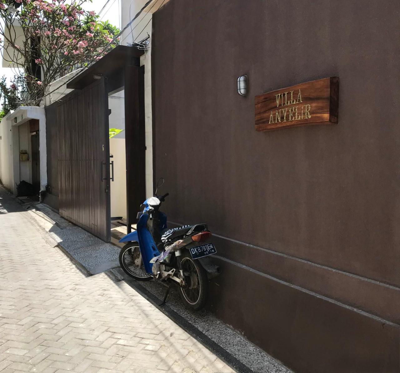 סמיניאק Villa Anyelir מראה חיצוני תמונה